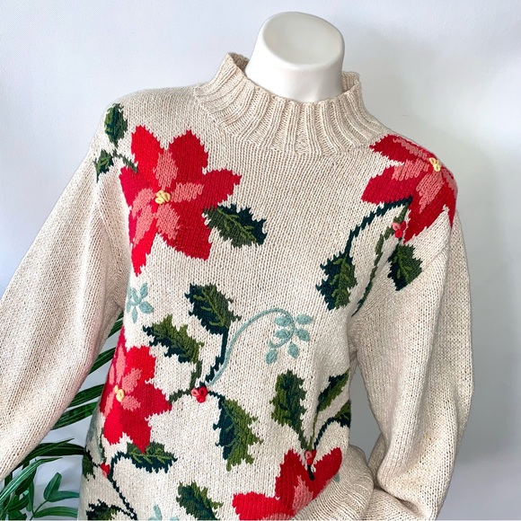 v i n t a g e :: Oversized Poinsettia Embroidered Christmas Sweater - Picture 12 of 12